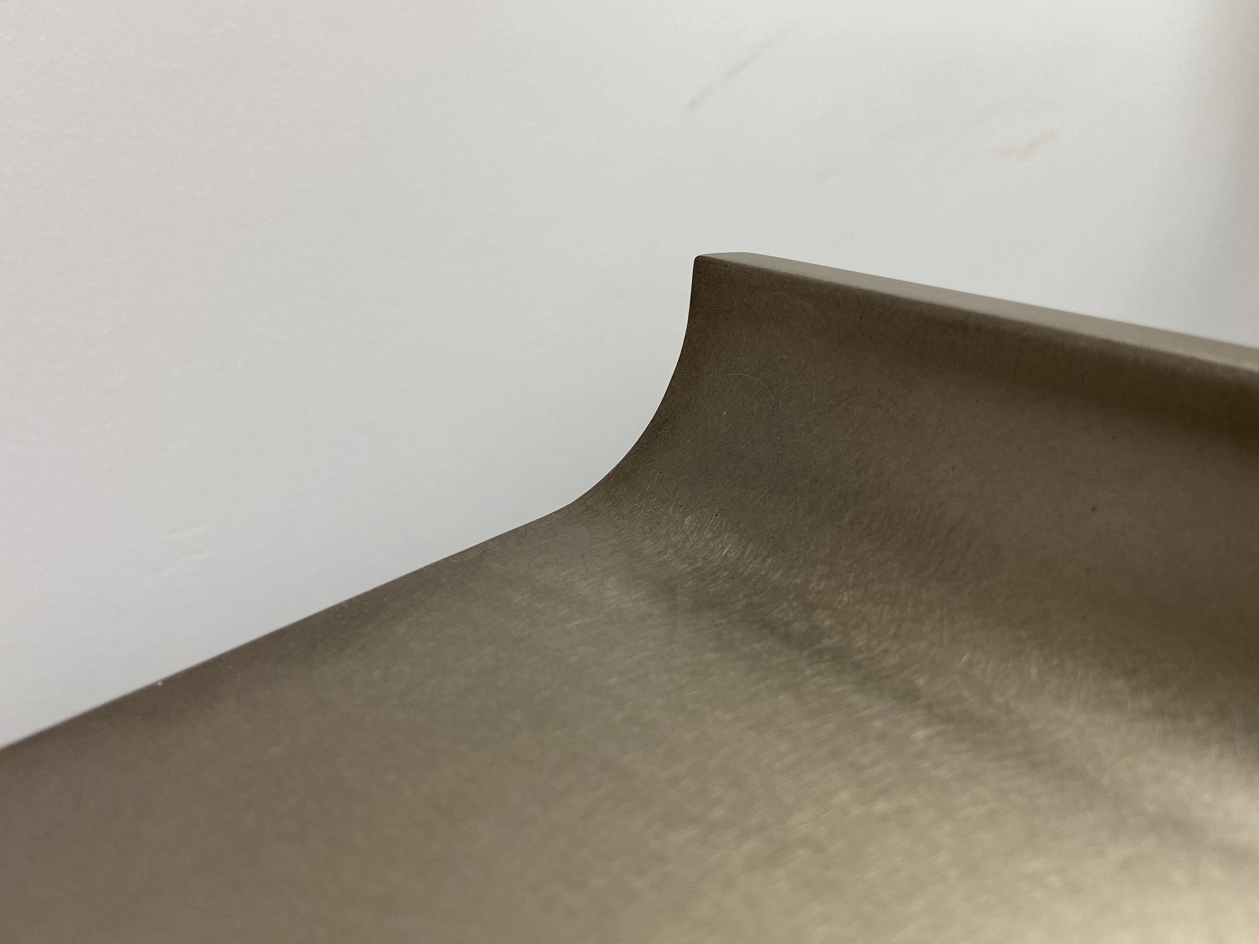 廈門恒禾別墅：金屬玄關桌