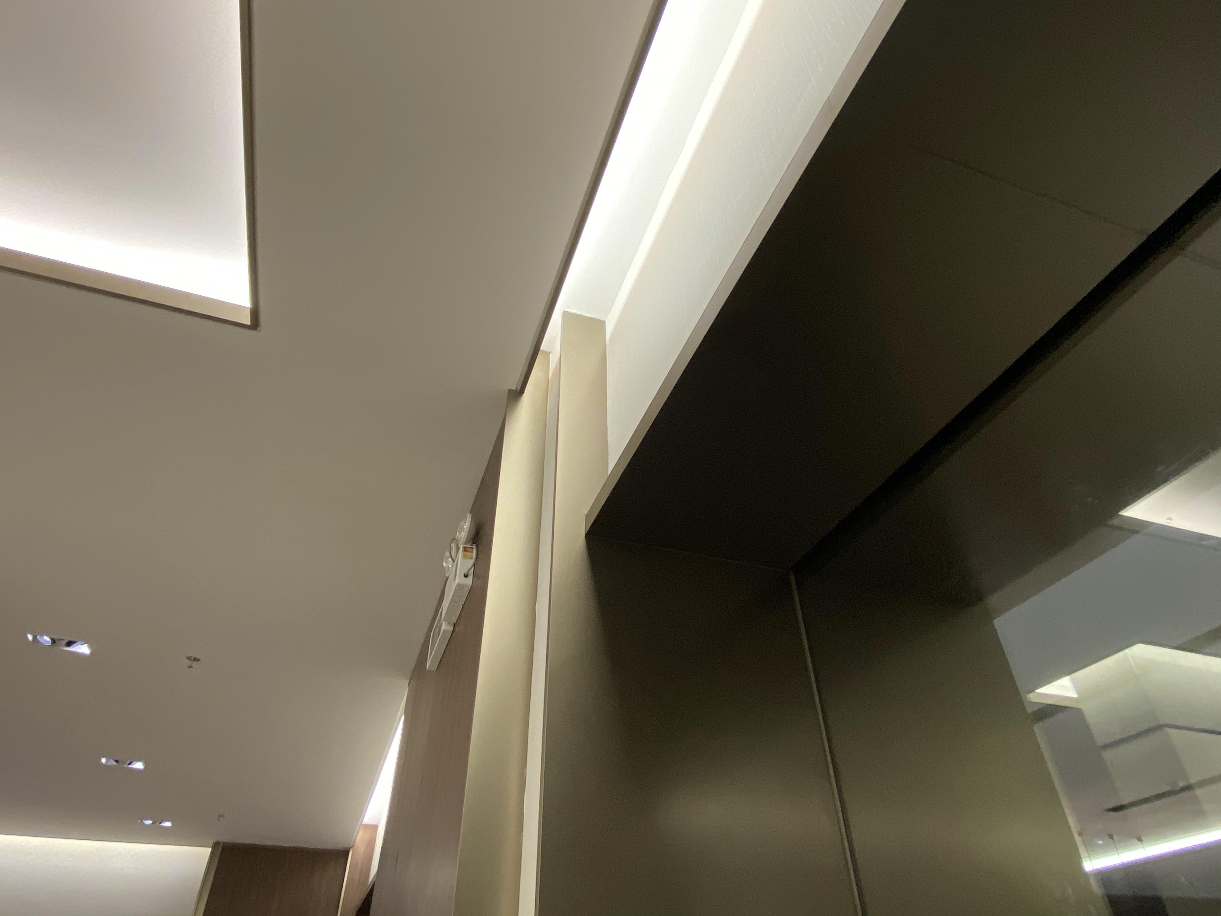 中泰龍公司展廳不銹鋼裝飾