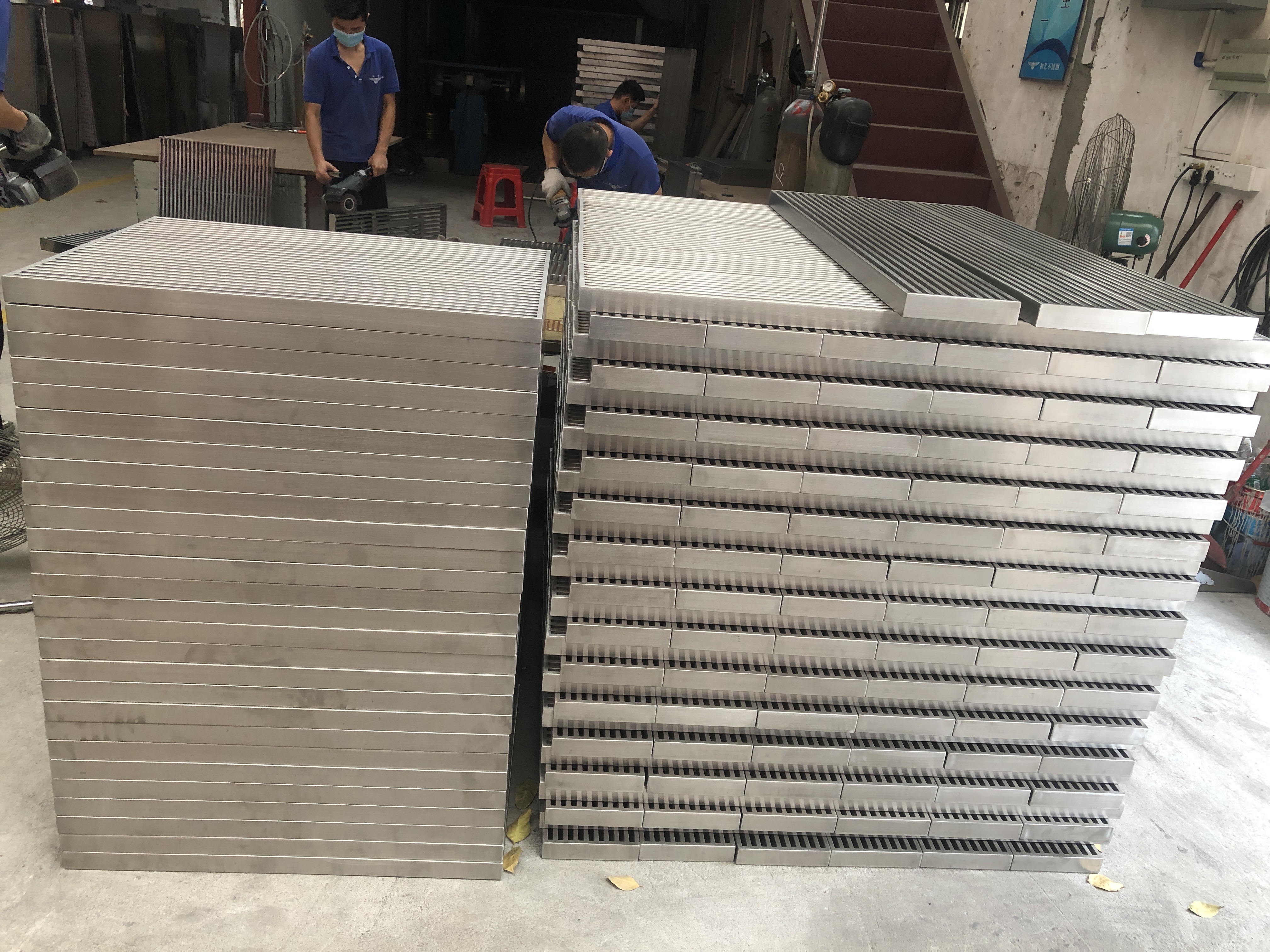 信友公司:不銹鋼格柵加工件 信友公司:不銹鋼格柵加工件