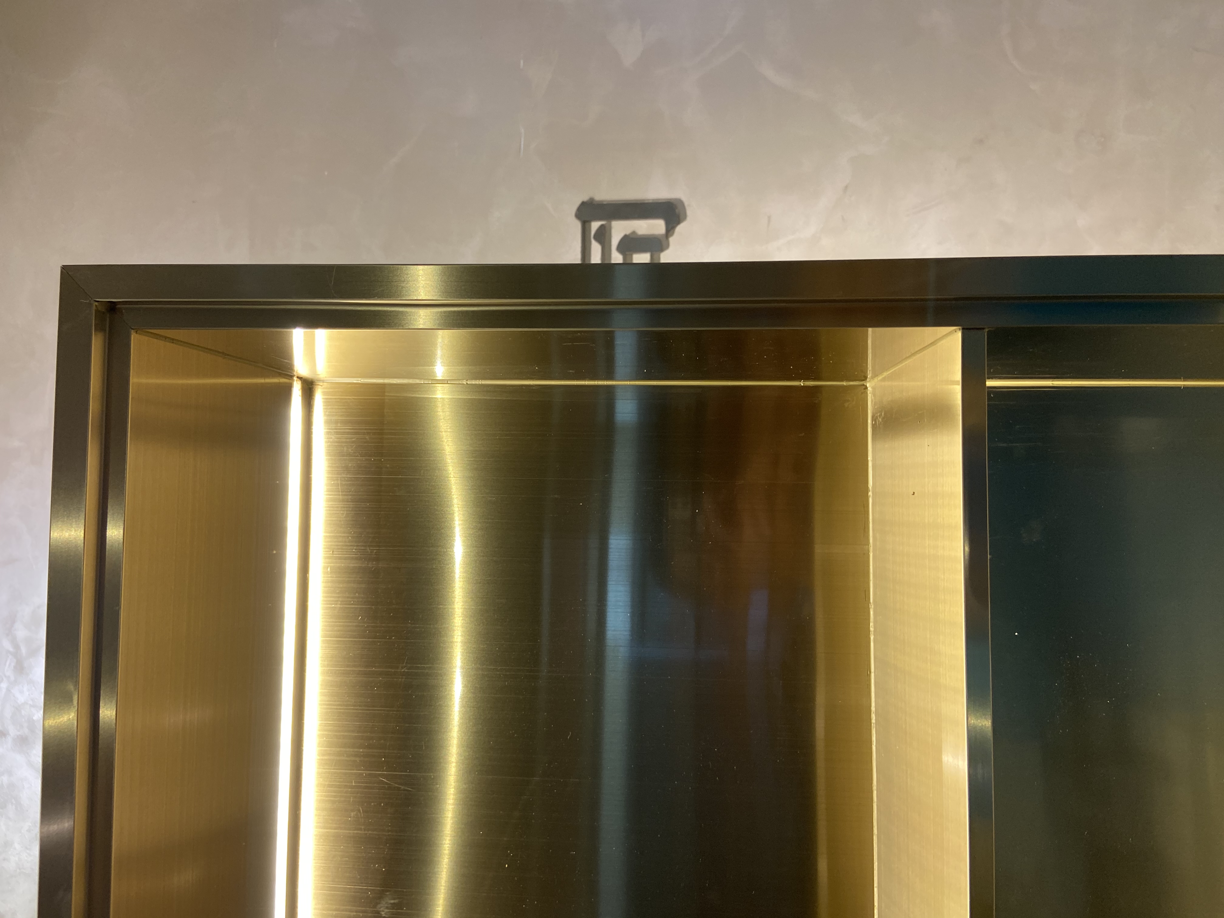 張總柜子 張總柜子